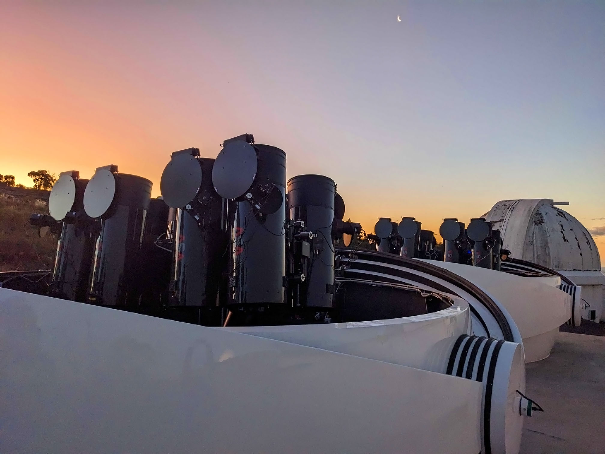Two New Arrays of Telescopes Installed at Siding Spring Observatory GOTO